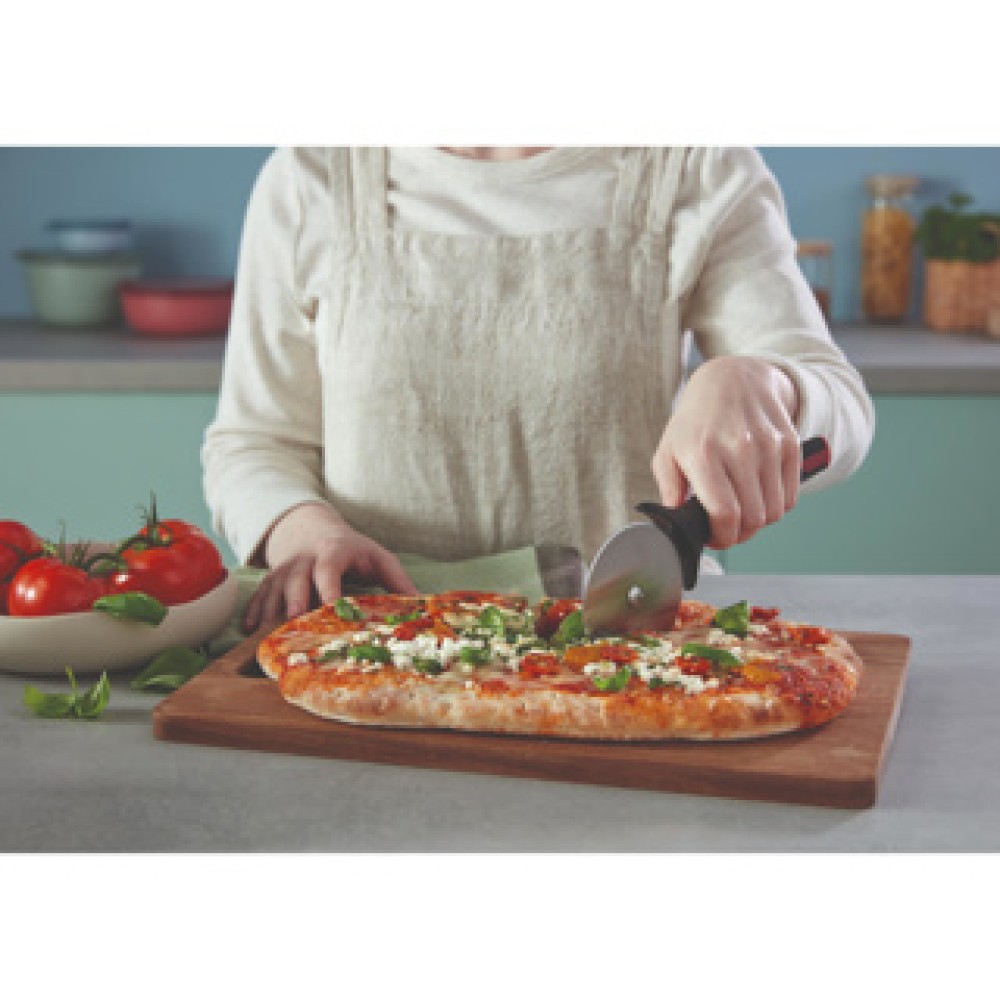 Richardson sheffield refinest pizzaroller