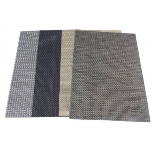 Placemat 30x45cm poly gevlochten assorti (assortiment – willekeurige uitvoering)