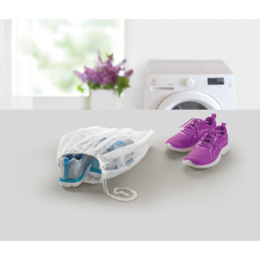 Laundry bag for sports shoes