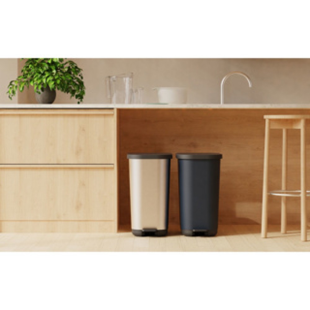 Rotho pedaalemmer ribo 35L zwart