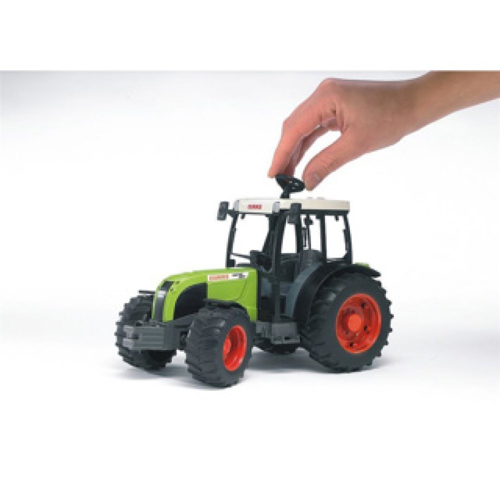 Bruder Tractor Claas Nectis 267F - Image 3